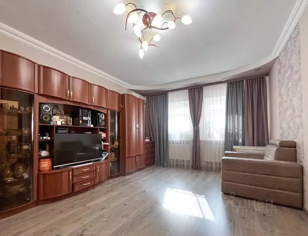 Дом в Ростовская область, Таганрог ул. Ломакина (70 м) - Фото 1