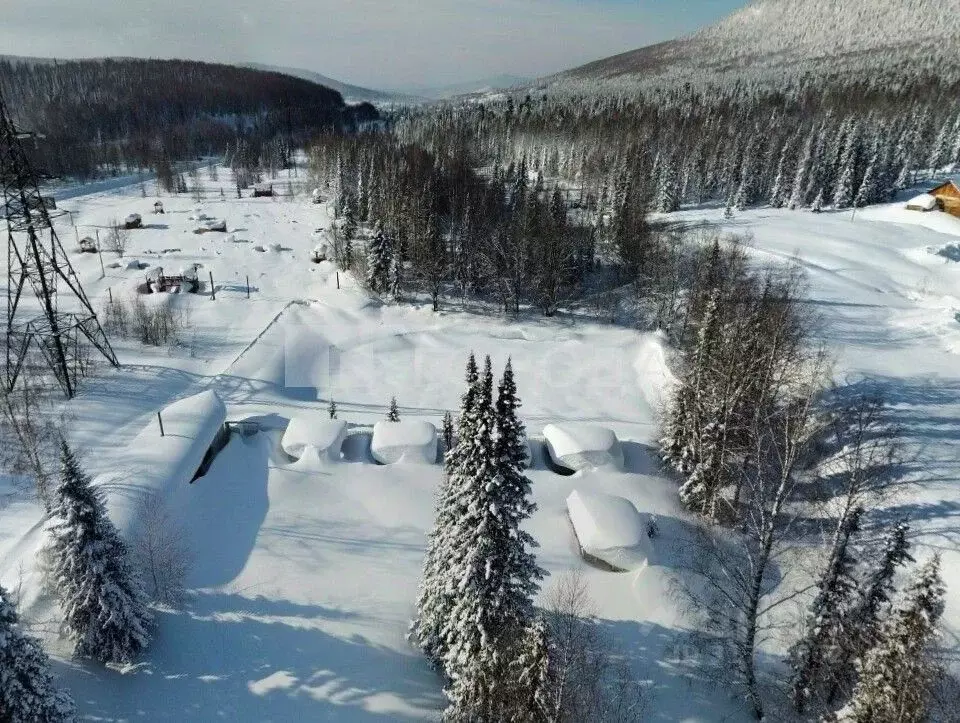 Участок в Кемеровская область, Таштагол Железнодорожная ул. (15.0 ... - Фото 1