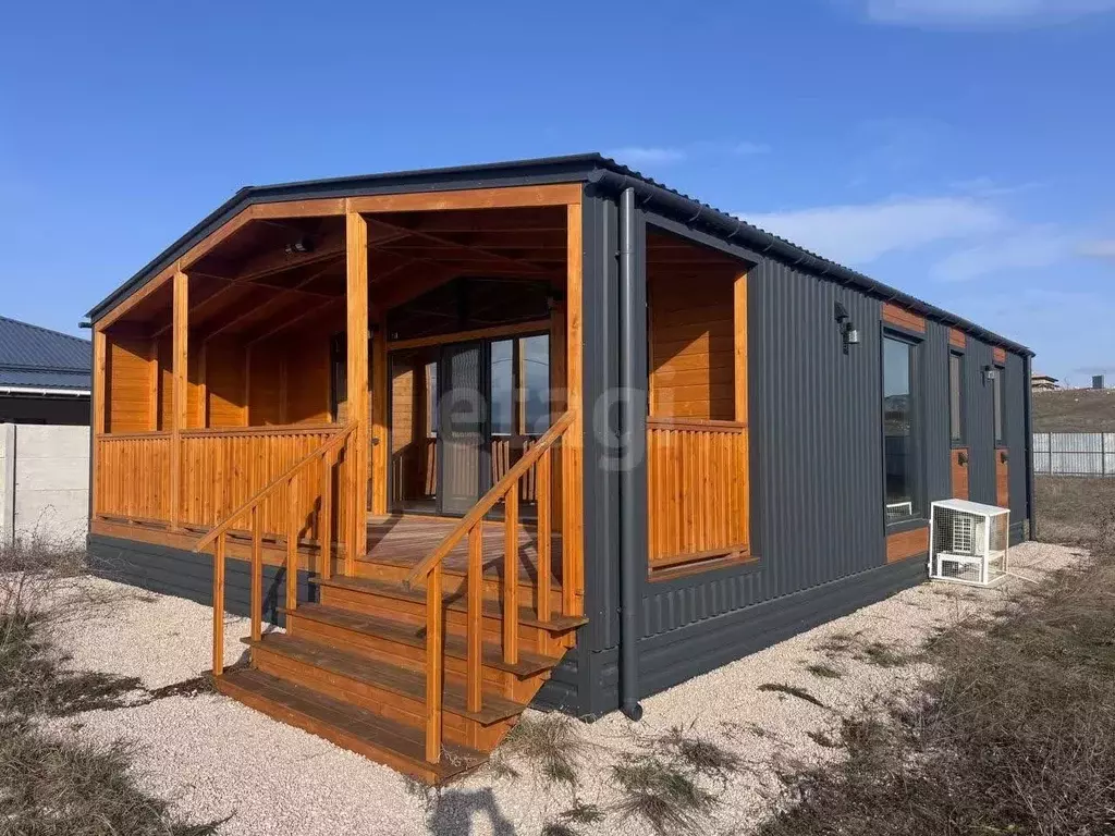 Дом в Крым, Симферопольский район, с. Доброе ул. Эльдара Халилова (85 ... - Фото 1