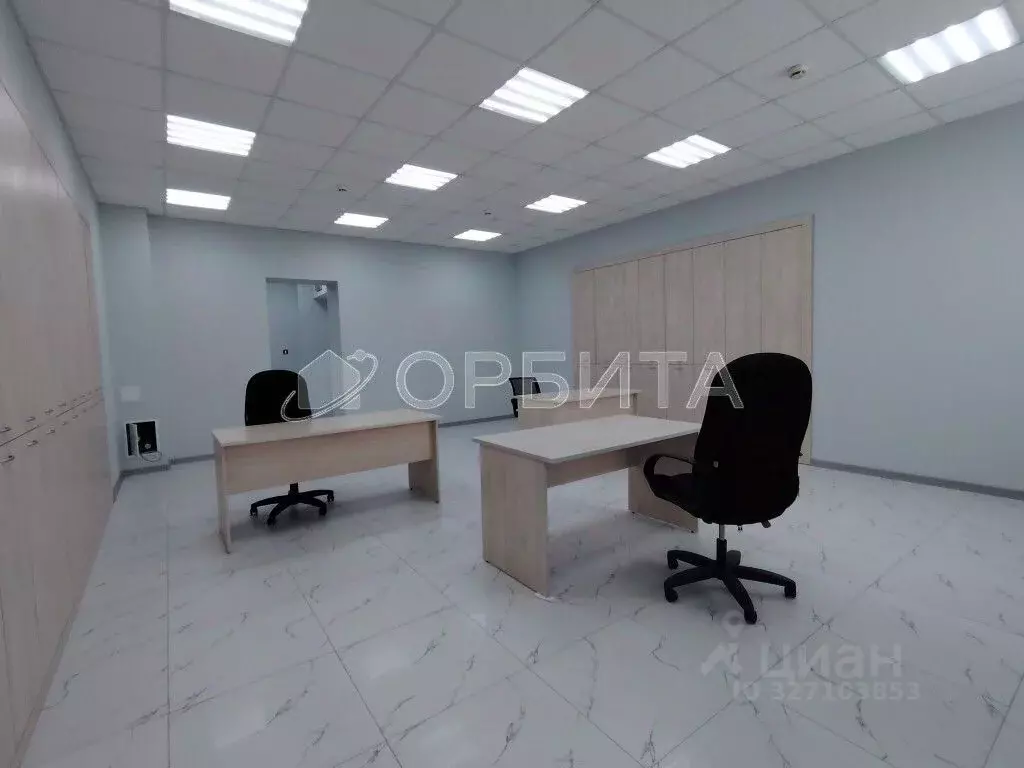 Офис в Тюменская область, Тюмень Магаданская ул., 5 (208 м) - Фото 2