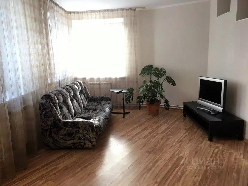 2-к кв. Томская область, Томск Алтайская ул., 8 (42.0 м) - Фото 1