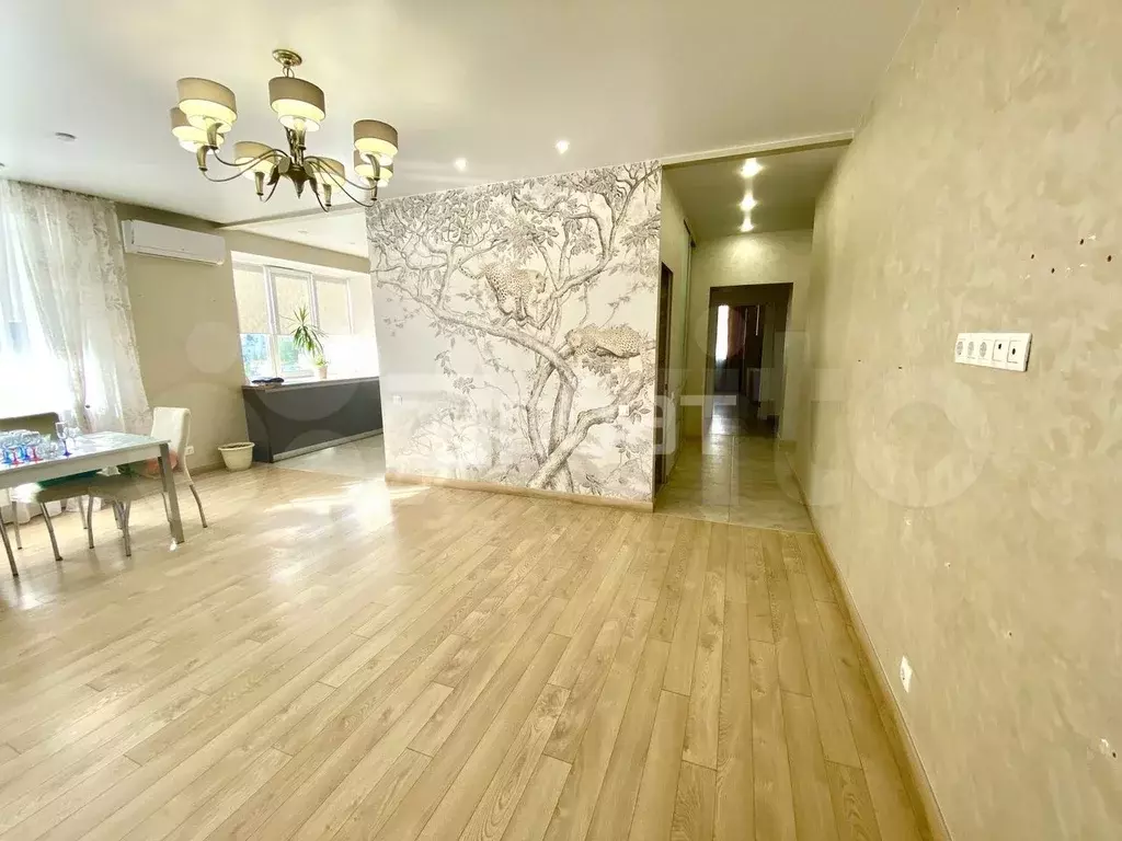 4-к. квартира, 110 м, 4/9 эт. - Фото 1