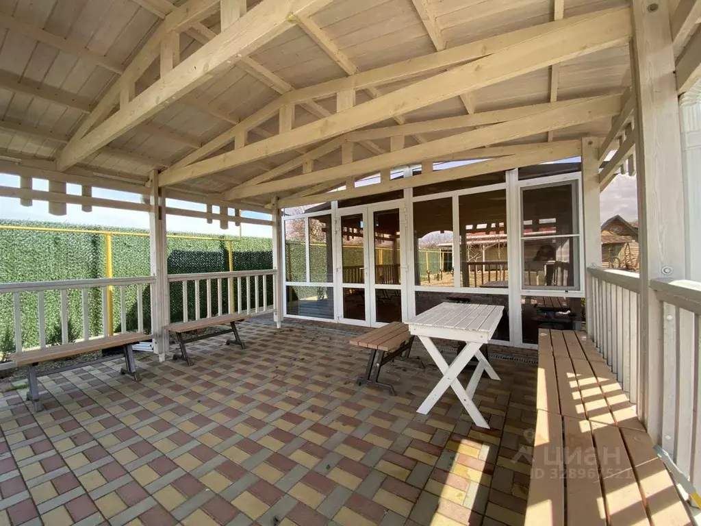 Дом в Ростовская область, Неклиновский район, Поляковское с/пос, с. ... - Фото 2