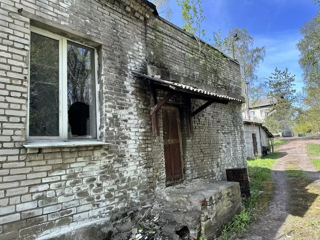 Помещение свободного назначения в Ленинградская область, Выборг ш. ... - Фото 1