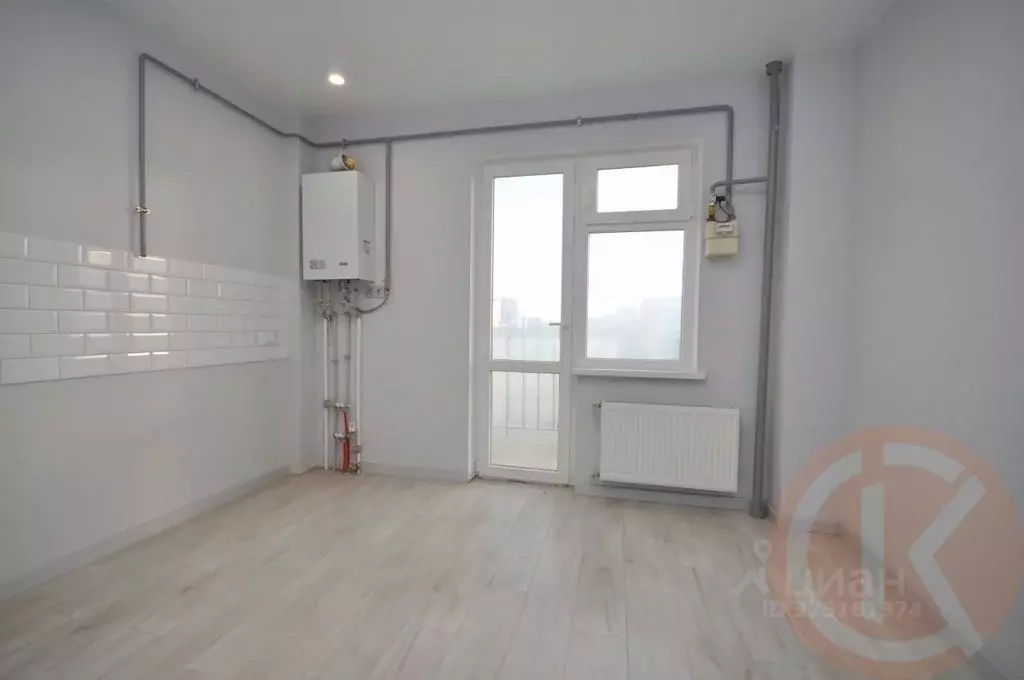 1-к кв. Крым, Евпатория ул. 9 Мая, 90 (38.6 м) - Фото 1