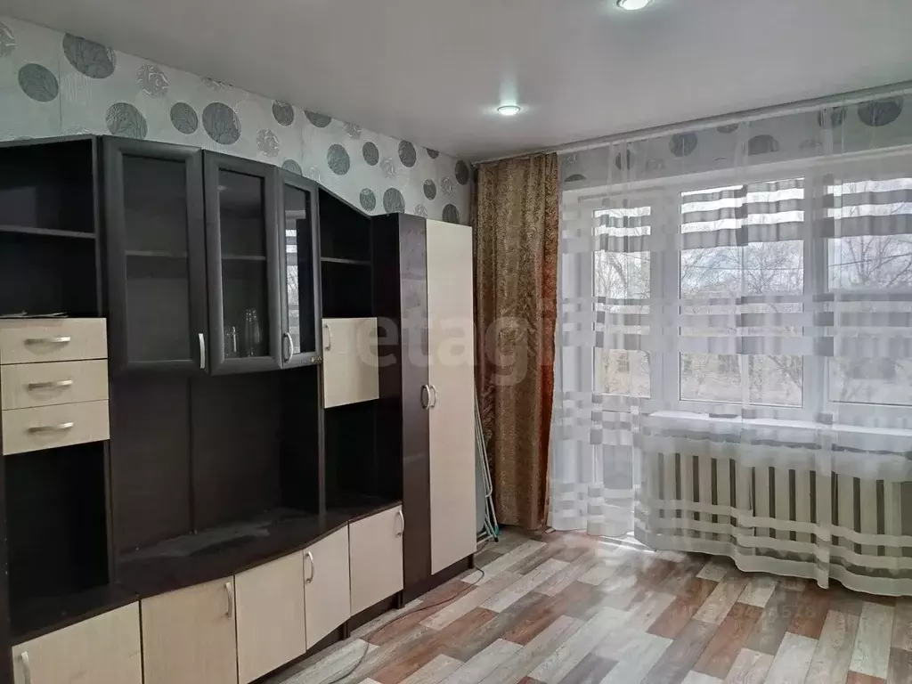 2-к кв. Псковская область, Остров ул. Шумейко, 8 (46.6 м) - Фото 1