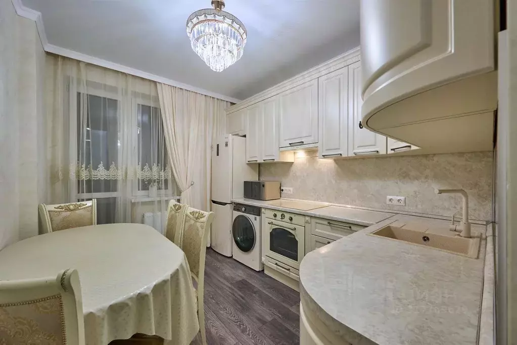 2-к кв. Краснодарский край, Краснодар ул. Евгении Жигуленко, 13к1 ... - Фото 0