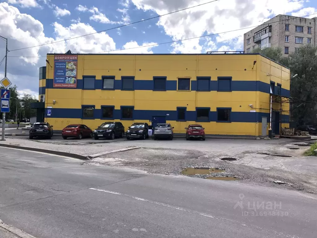 Помещение свободного назначения в Ленинградская область, Кириши ул. ... - Фото 1