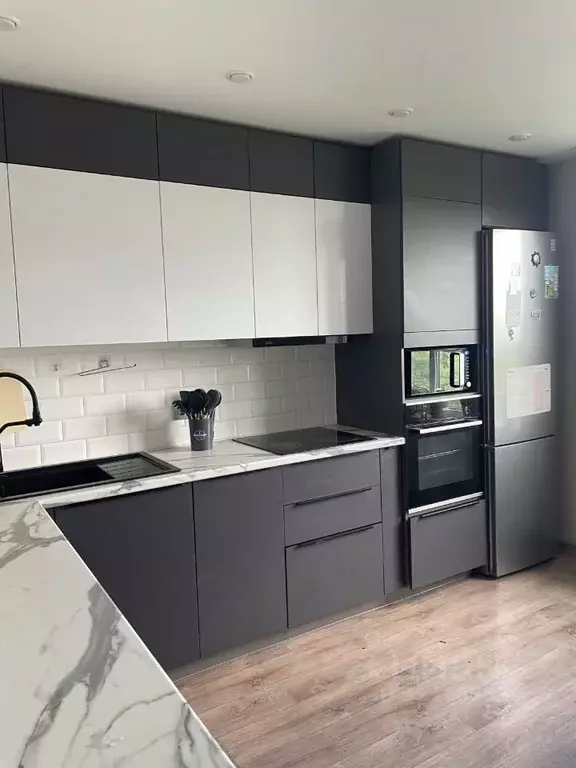 3-к кв. Нижегородская область, Нижний Новгород ул. Чаадаева, 2к1 (76.4 ... - Фото 1