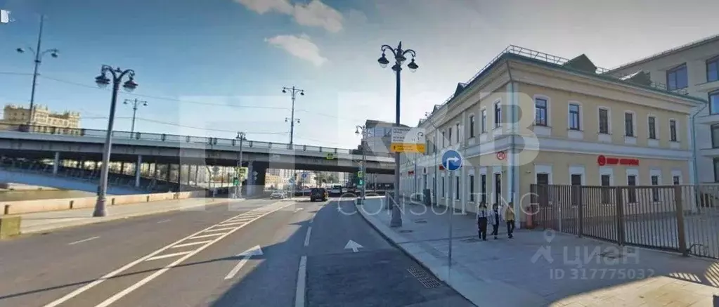 Торговая площадь в Москва Садовническая ул., 29 (869 м) - Фото 1