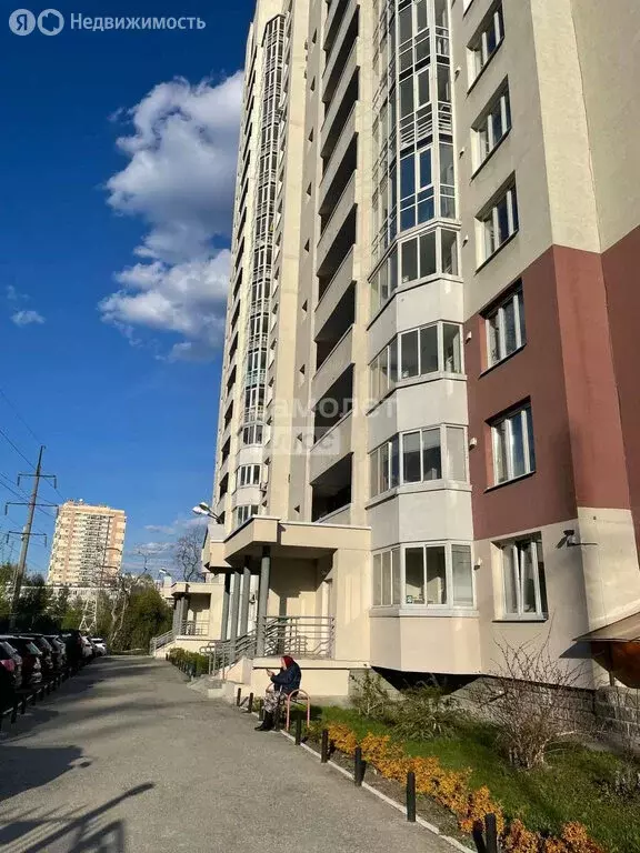 2-комнатная квартира: Екатеринбург, улица 8 Марта, 181к5 (63.3 м) - Фото 1