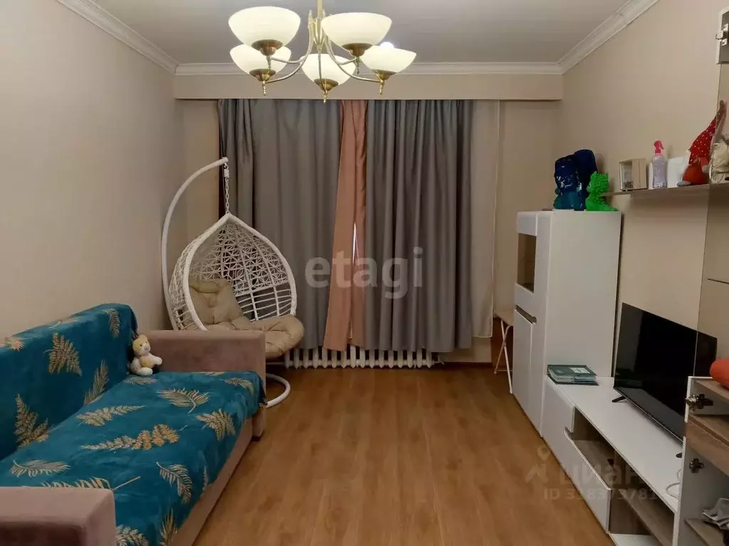 3-к кв. Калужская область, Обнинск ул. Осипенко, 4 (76.4 м) - Фото 0