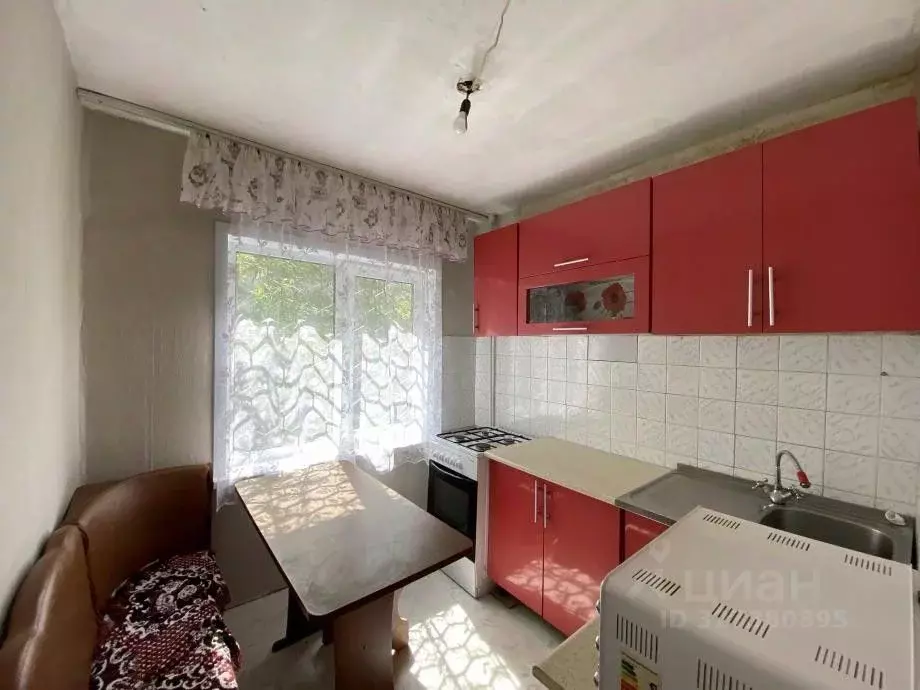 2-к кв. Пермский край, Березники ул. Ломоносова, 137 (40.4 м) - Фото 1