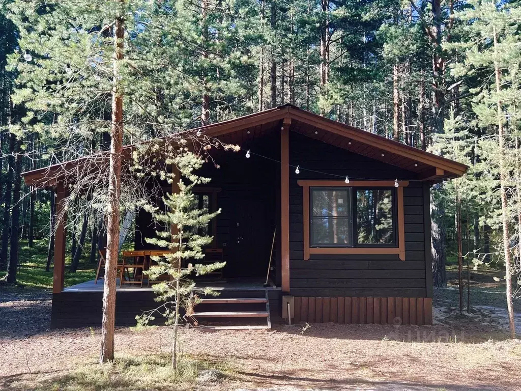 Дом в Ленинградская область, Приозерский район, Ромашкинское с/пос, ... - Фото 1