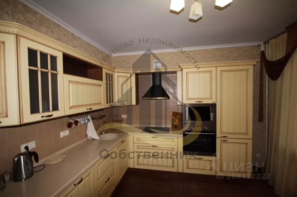 3-к кв. Белгородская область, Старый Оскол Степной мкр, 20 (106.0 м) - Фото 1