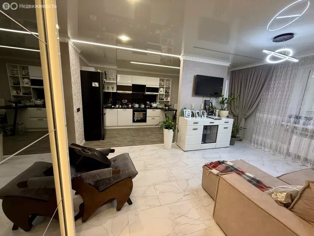 2-комнатная квартира: Орёл, Раздольная улица, 27 (70.4 м) - Фото 2