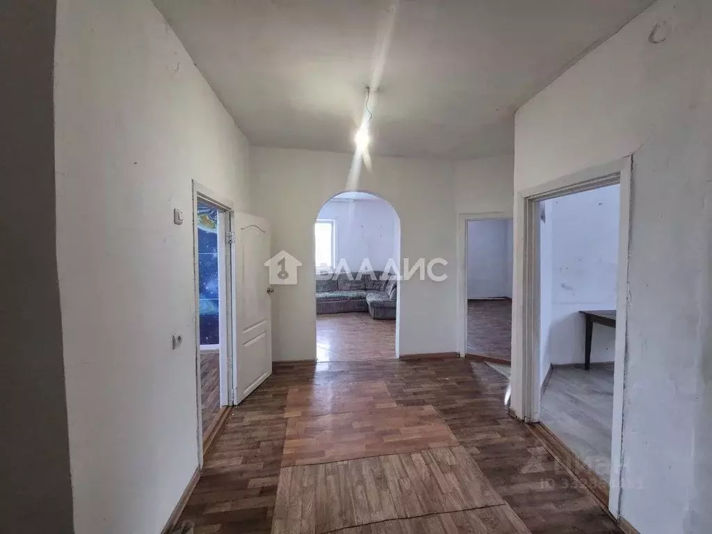 Дом в Бурятия, Улан-Удэ Шахтовая ул. (170 м) - Фото 1