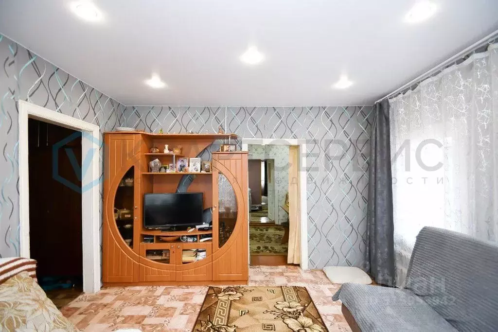 Дом в Омская область, Омск Саратовская ул. (80 м) - Фото 1