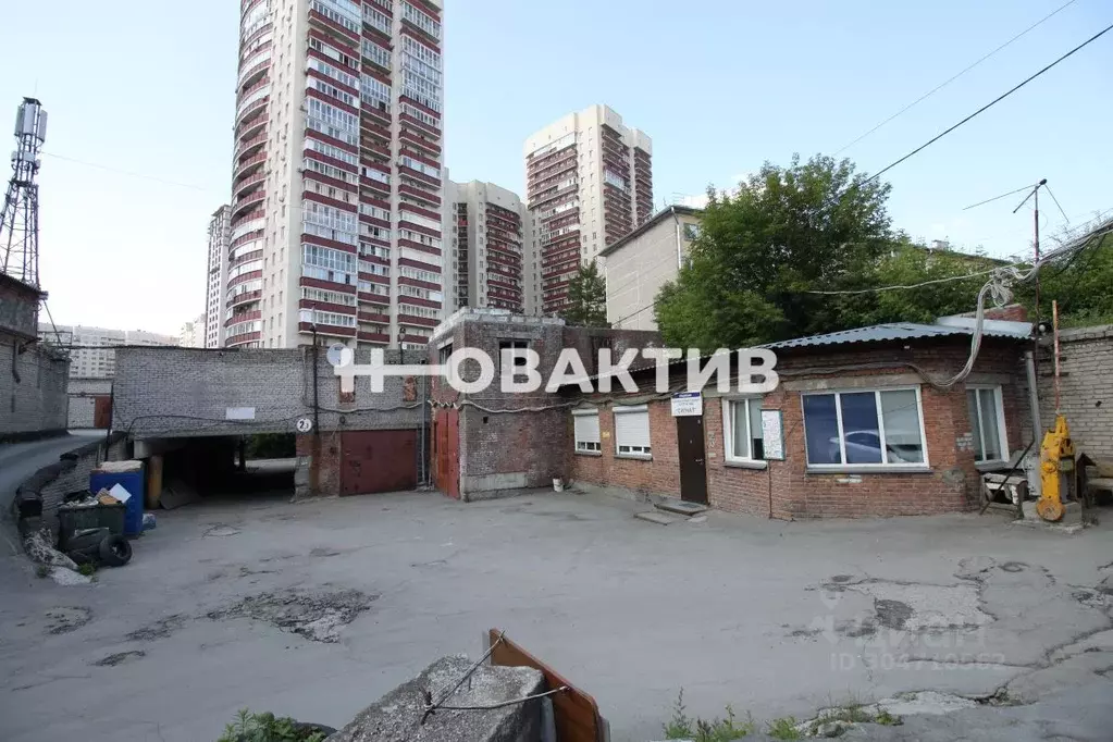 Гараж в Новосибирская область, Новосибирск ул. Кропоткина, 92/2 (52 м) - Фото 1