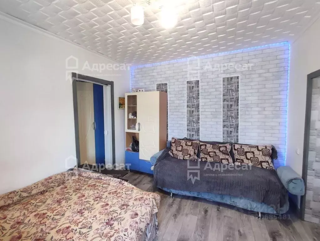 Дом в Волгоградская область, Волгоград Верхнезареченский пгт, ул. ... - Фото 1