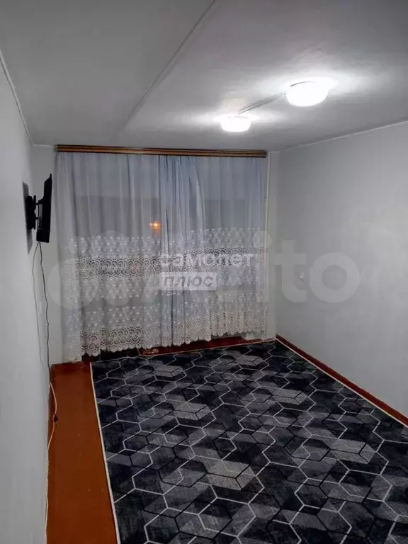 1-к. квартира, 30 м, 4/5 эт. - Фото 0