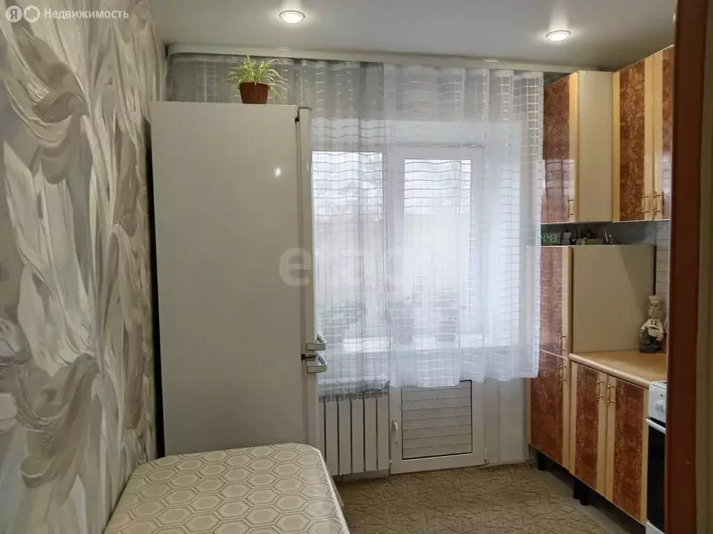 3-комнатная квартира: Искитим, микрорайон Подгорный, 7 (59.6 м) - Фото 0