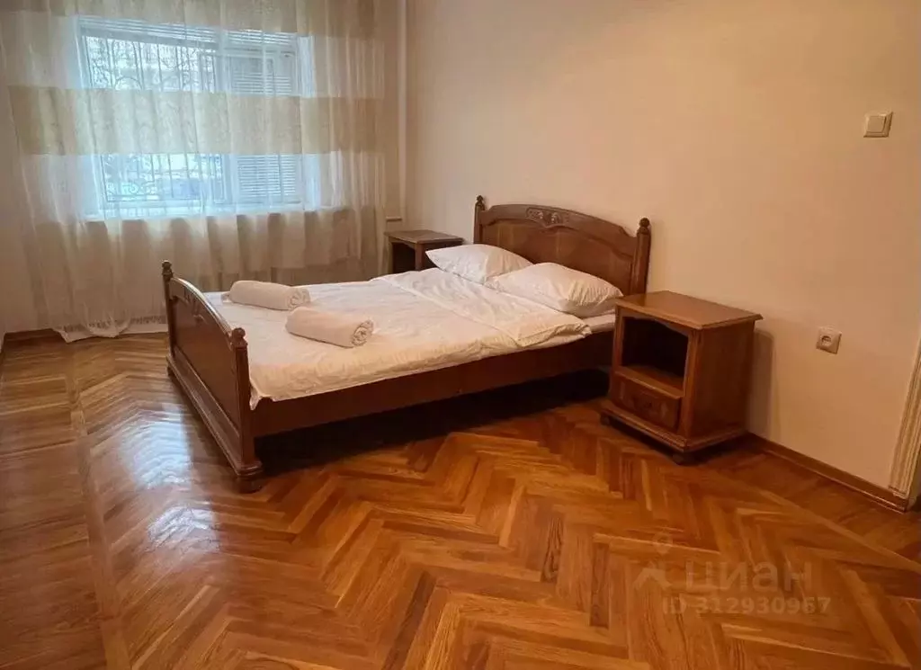 Дом в Дагестан, Махачкала ул. Ермошкина, 17 (250 м) - Фото 1
