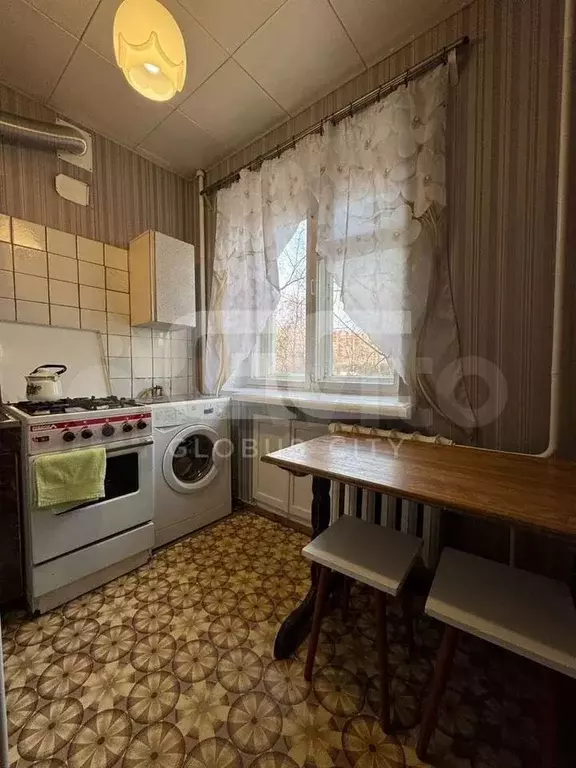 2-к. квартира, 41 м, 2/5 эт. - Фото 0