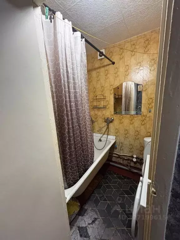 1-к кв. Челябинская область, Челябинск ул. Жукова, 53 (32.3 м) - Фото 2