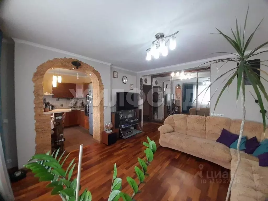 3-к кв. Новосибирская область, Новосибирск ул. В. Высоцкого, 3 (80.5 ... - Фото 2