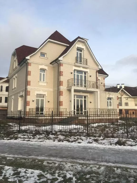 Коттедж в Московская область, Красногорск наб. Живописная, 8 (613 м) - Фото 2