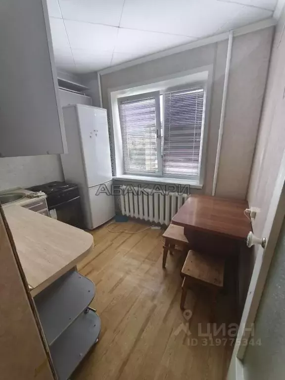 2-к кв. Красноярский край, Красноярск Парашютная ул., 78а (44.0 м) - Фото 1