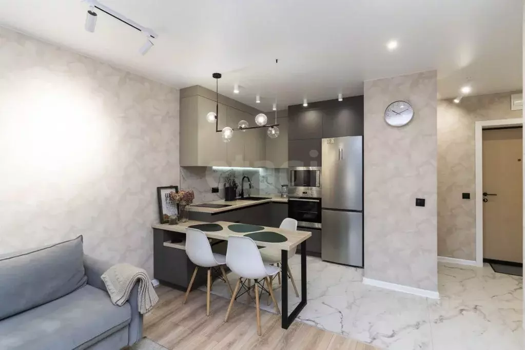 2-к кв. Тюменская область, Тюмень ул. Николая Ростовцева, 26к1 (54.6 ... - Фото 1