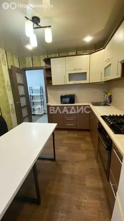 4-комнатная квартира: Йошкар-Ола, улица Мира, 68 (77.3 м) - Фото 1