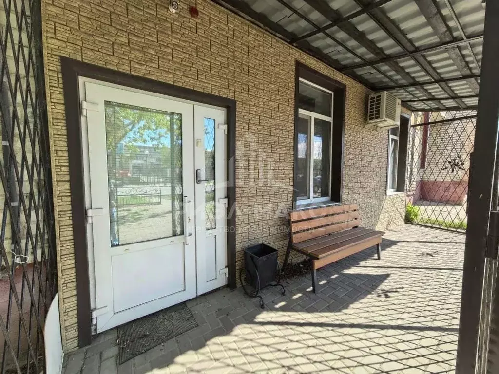 Офис в Брянская область, Брянск Новозыбковская ул., 16 (73 м) - Фото 1