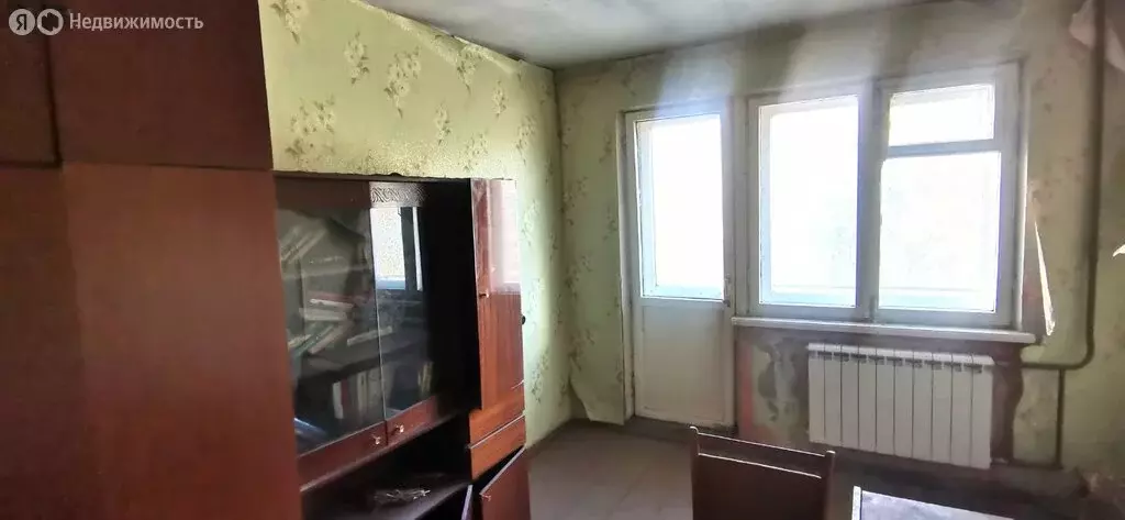 3-комнатная квартира: Кемерово, улица Ворошилова, 2 (61.9 м) - Фото 1