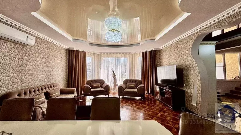 Дом в Краснодарский край, Крымск ул. Виктории (220 м) - Фото 1