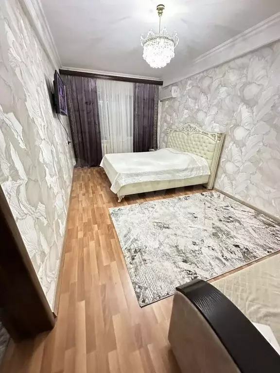 1-к. квартира, 40 м, 4/9 эт. - Фото 1