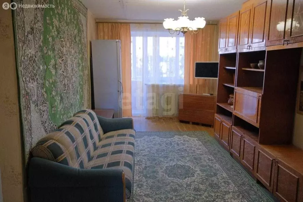 3-комнатная квартира: Йошкар-Ола, площадь Революции, 5 (57.1 м) - Фото 1