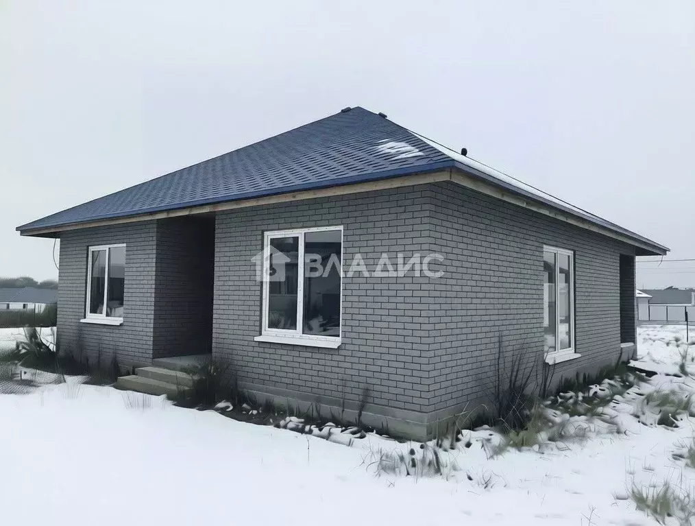 Дом в Калининградская область, Гурьевский муниципальный округ, пос. ... - Фото 1