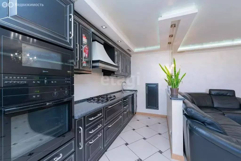 4-комнатная квартира: Пермь, улица Каляева, 20 (102 м) - Фото 1