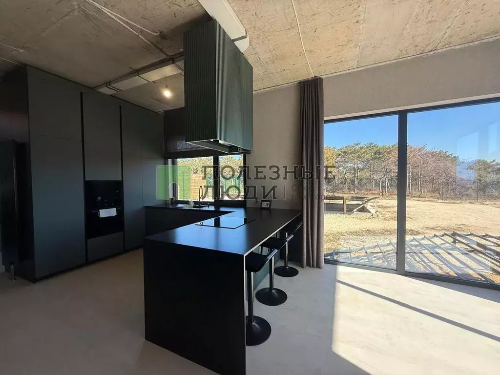 Дом в Севастополь ул. Романтиков, 15 (220 м) - Фото 2