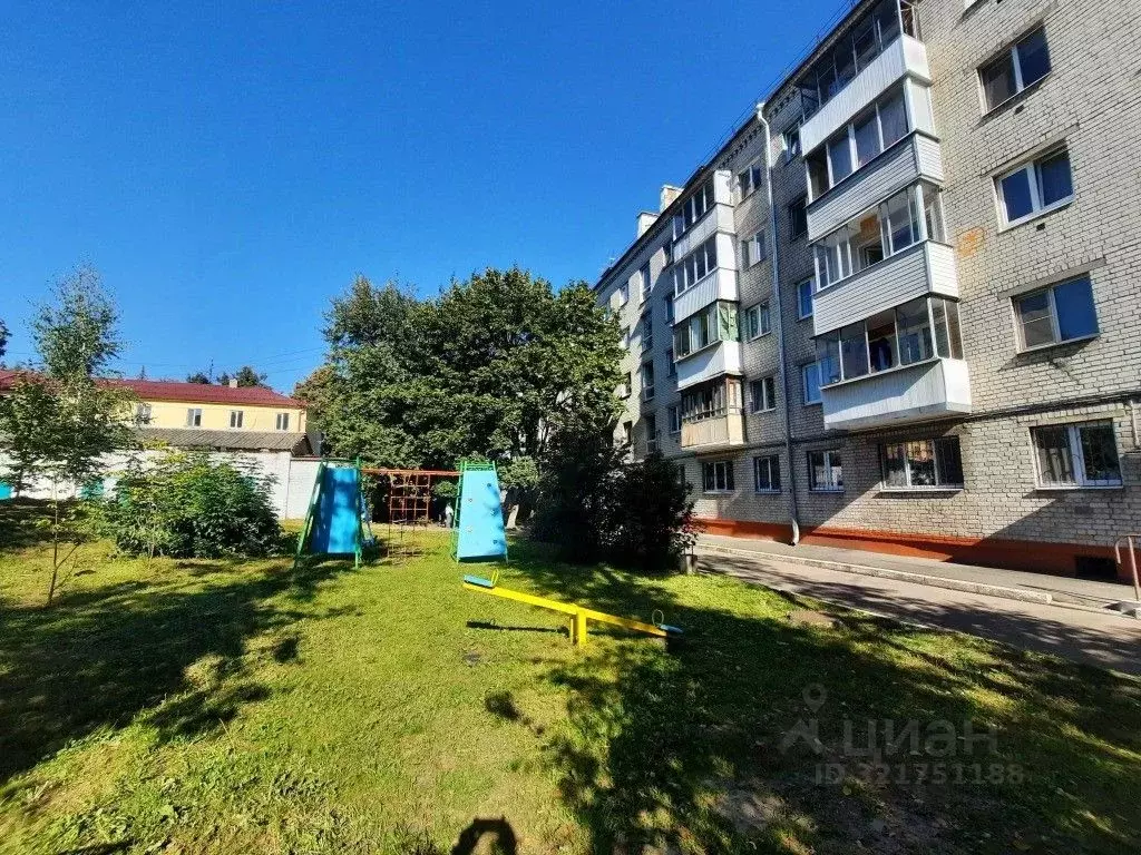 4-к кв. Брянская область, Брянск просп. Ленина, 41 (66.7 м) - Фото 1