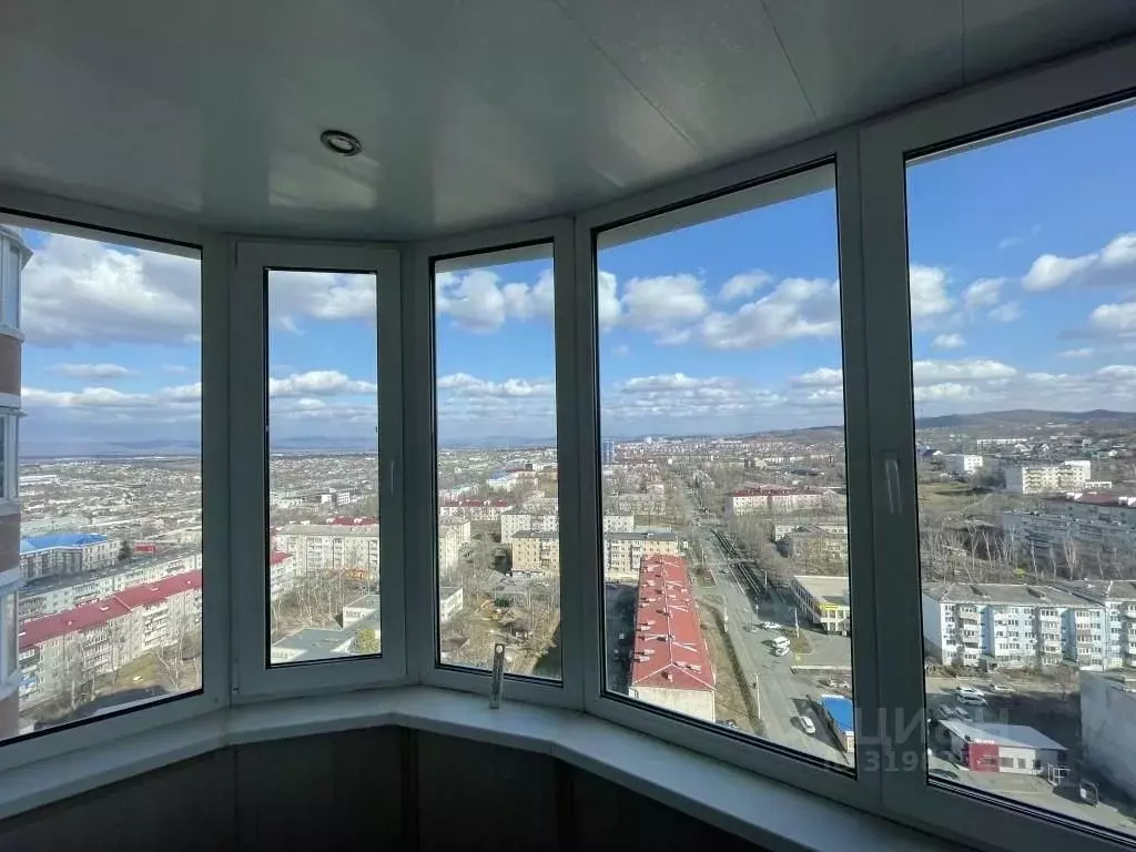 2-к кв. Приморский край, Артем ул. Фрунзе, 8/2 (55.0 м) - Фото 0
