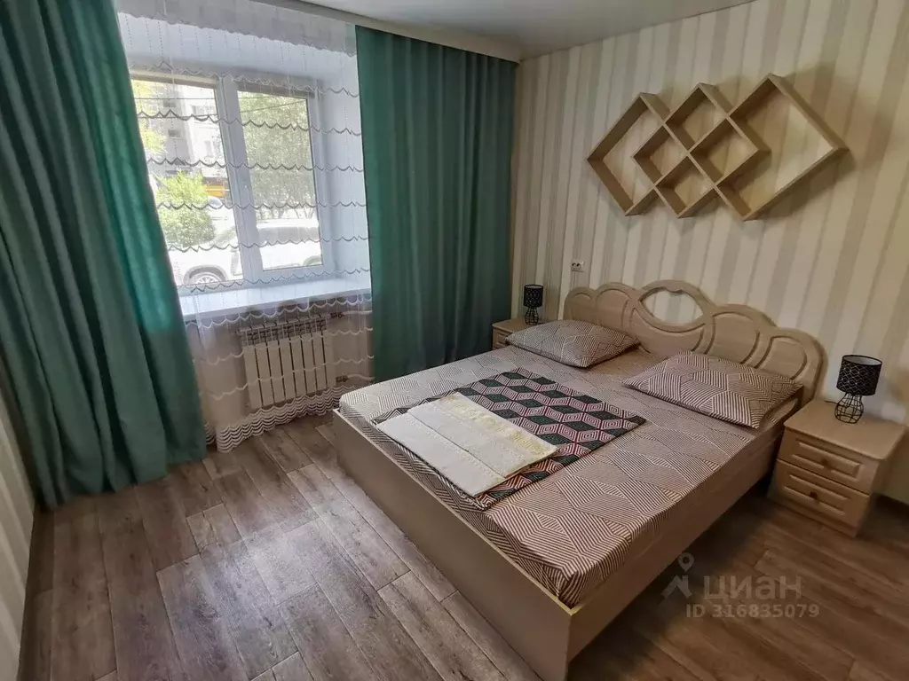 2-к кв. Красноярский край, Минусинск проезд Сафьяновых, 22 (60.0 м) - Фото 0