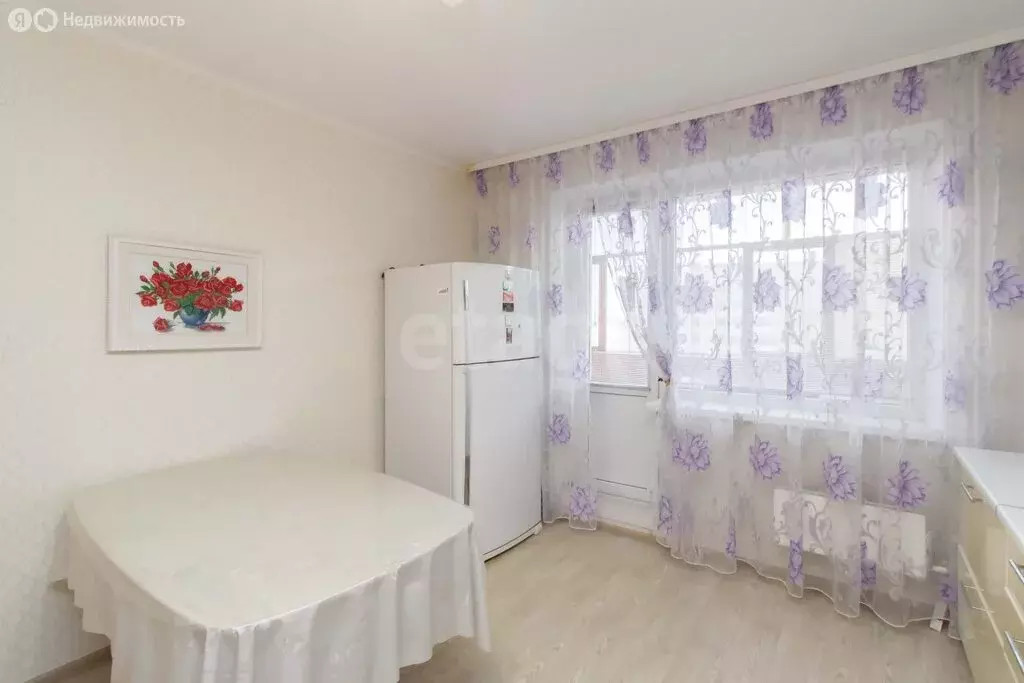 3-комнатная квартира: Тюмень, Широтная улица, 104к3 (91 м) - Фото 1