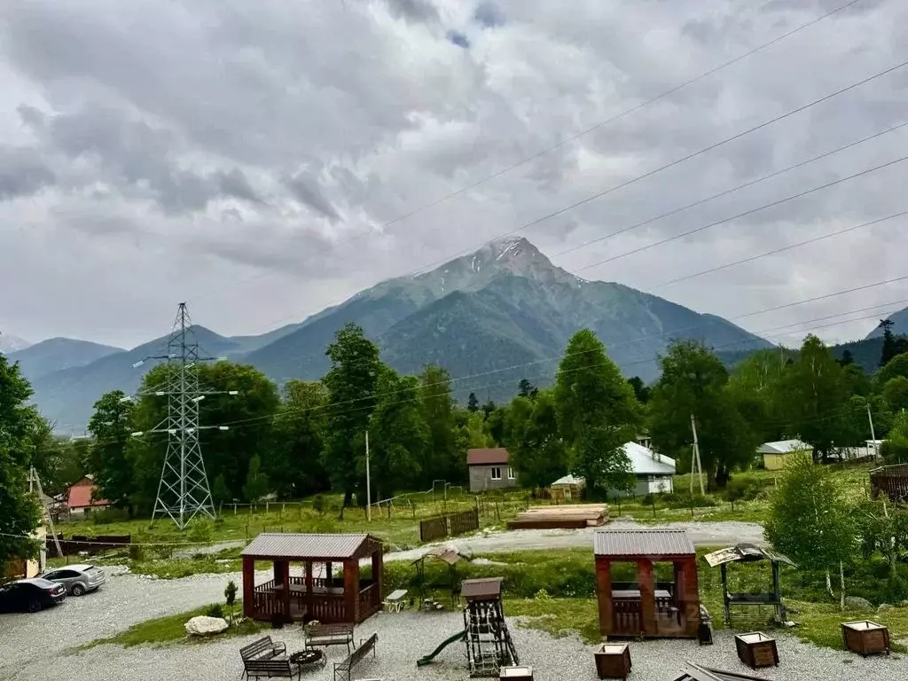 Дом в Карачаево-Черкесия, Зеленчукский район, с. Архыз  (92 м) - Фото 2