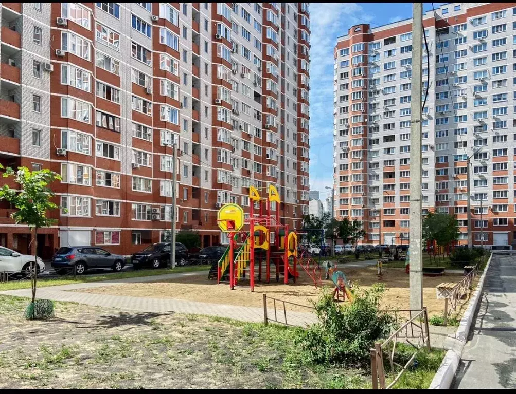 3-к кв. Воронежская область, Воронеж ул. Владимира Невского, 38Г (87.0 ... - Фото 0