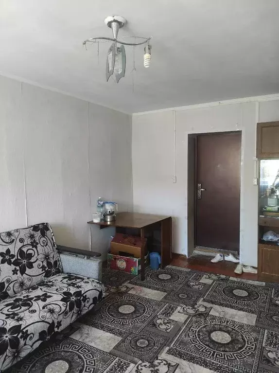 Комната Новгородская область, Великий Новгород Волховский мкр, ул. ... - Фото 1