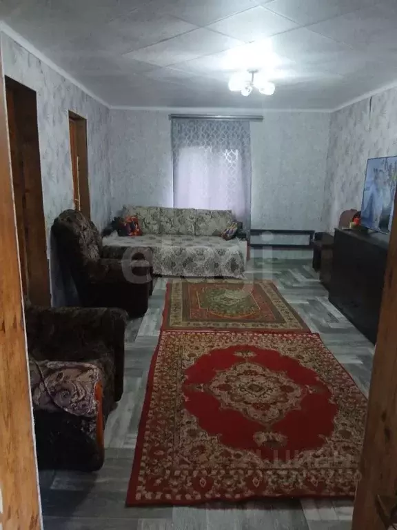 Дом в Ростовская область, Семикаракорск просп. В.А. Закруткина (67 м) - Фото 1